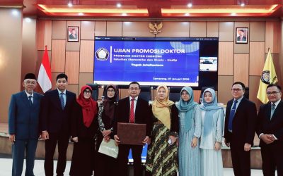 Teguh Arief Santoso Resmi Raih Gelar Doktor Ekonomi di FEB Undip